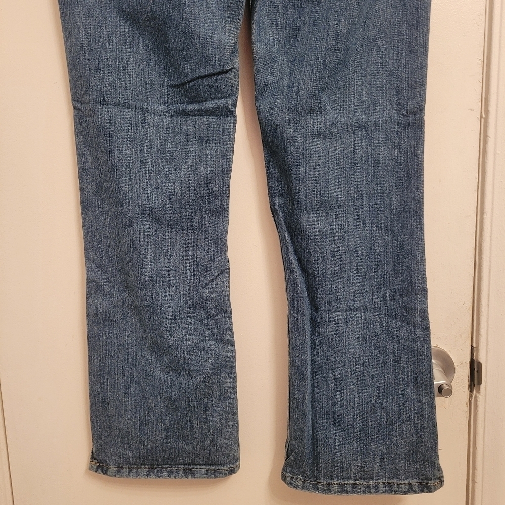 Wrangler Cowgirl Cut Classic Blue Denim Women's Jeans 11/12X32 western rodeo - Picture 4 of 16